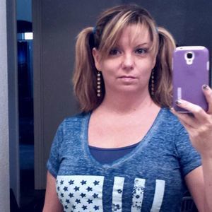 Meet your Posher, Carrie